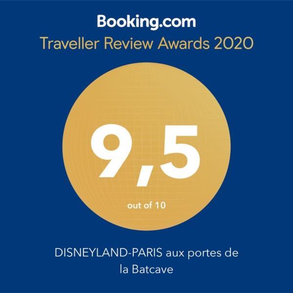 Disneyland-Paris Aux Portes De La Batcave ブシー・サン ・ジョルジュ エクステリア 写真